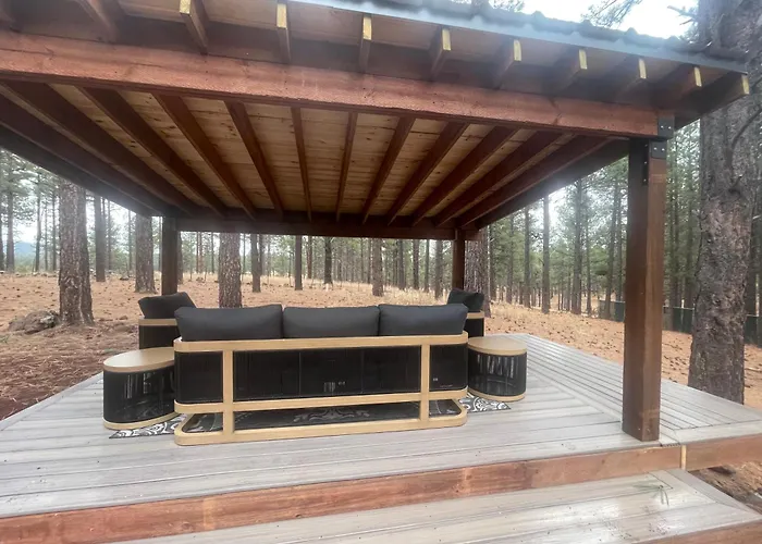 Grand Canyon Cabin! One Hour And 10 Minutes To The South Entrance!