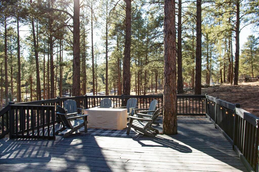 Grand Canyon Cabin! One Hour And 10 Minutes To The South Entrance! Hébergement de vacances