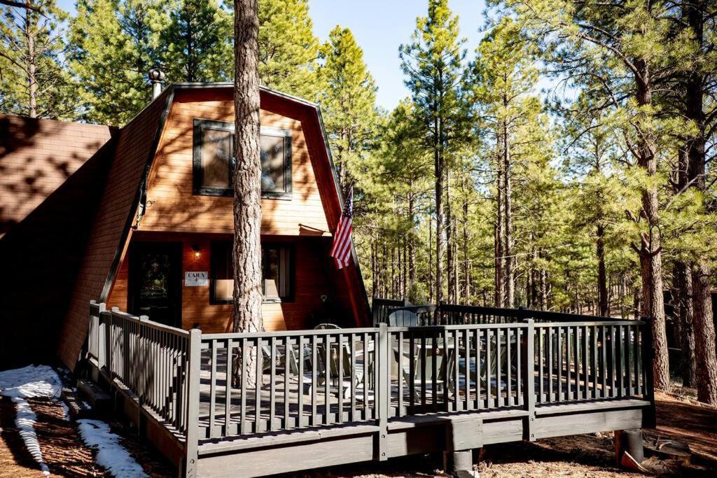 Grand Canyon Cabin! One Hour And 10 Minutes To The South Entrance! *