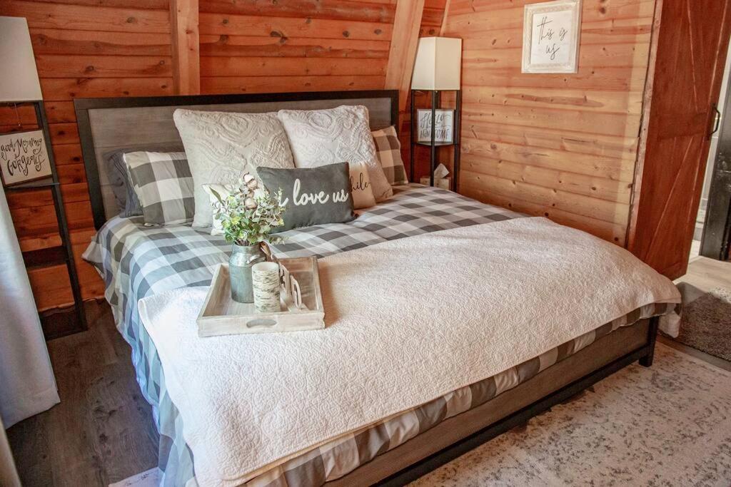Hébergement de vacances Grand Canyon Cabin! One Hour And 10 Minutes To The South Entrance! *