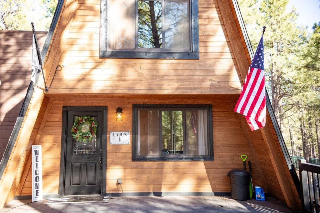 Grand Canyon Cabin! One Hour And 10 Minutes To The South Entrance! Hébergement de vacances *
