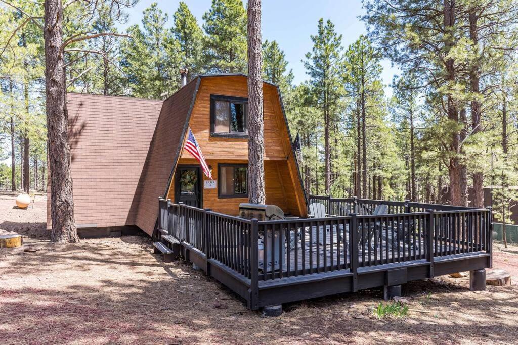 Hébergement de vacances Grand Canyon Cabin! One Hour And 10 Minutes To The South Entrance!