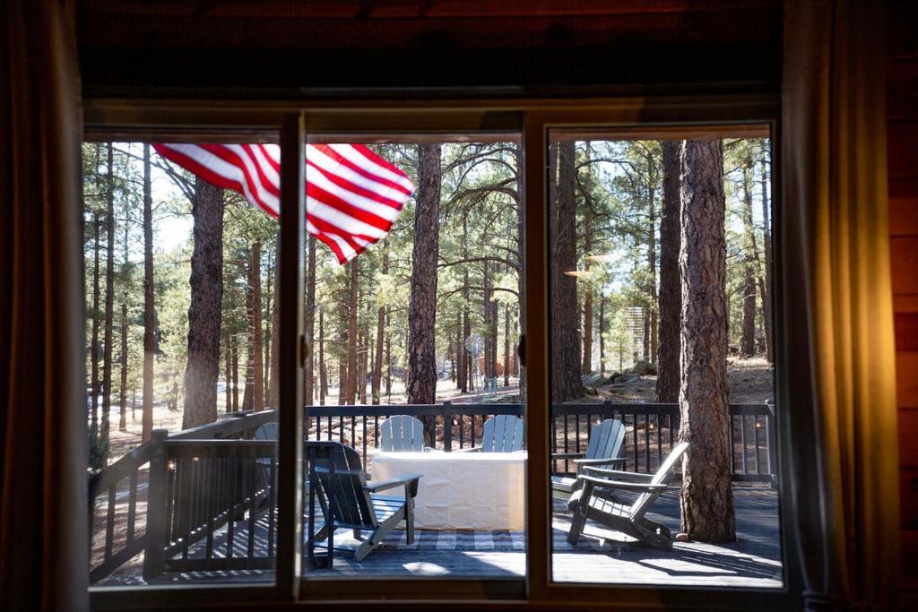 Grand Canyon Cabin! One Hour And 10 Minutes To The South Entrance! * Williams