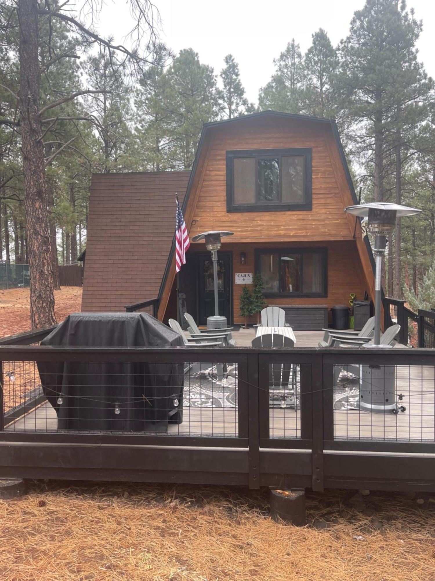 Grand Canyon Cabin! One Hour And 10 Minutes To The South Entrance! Williams