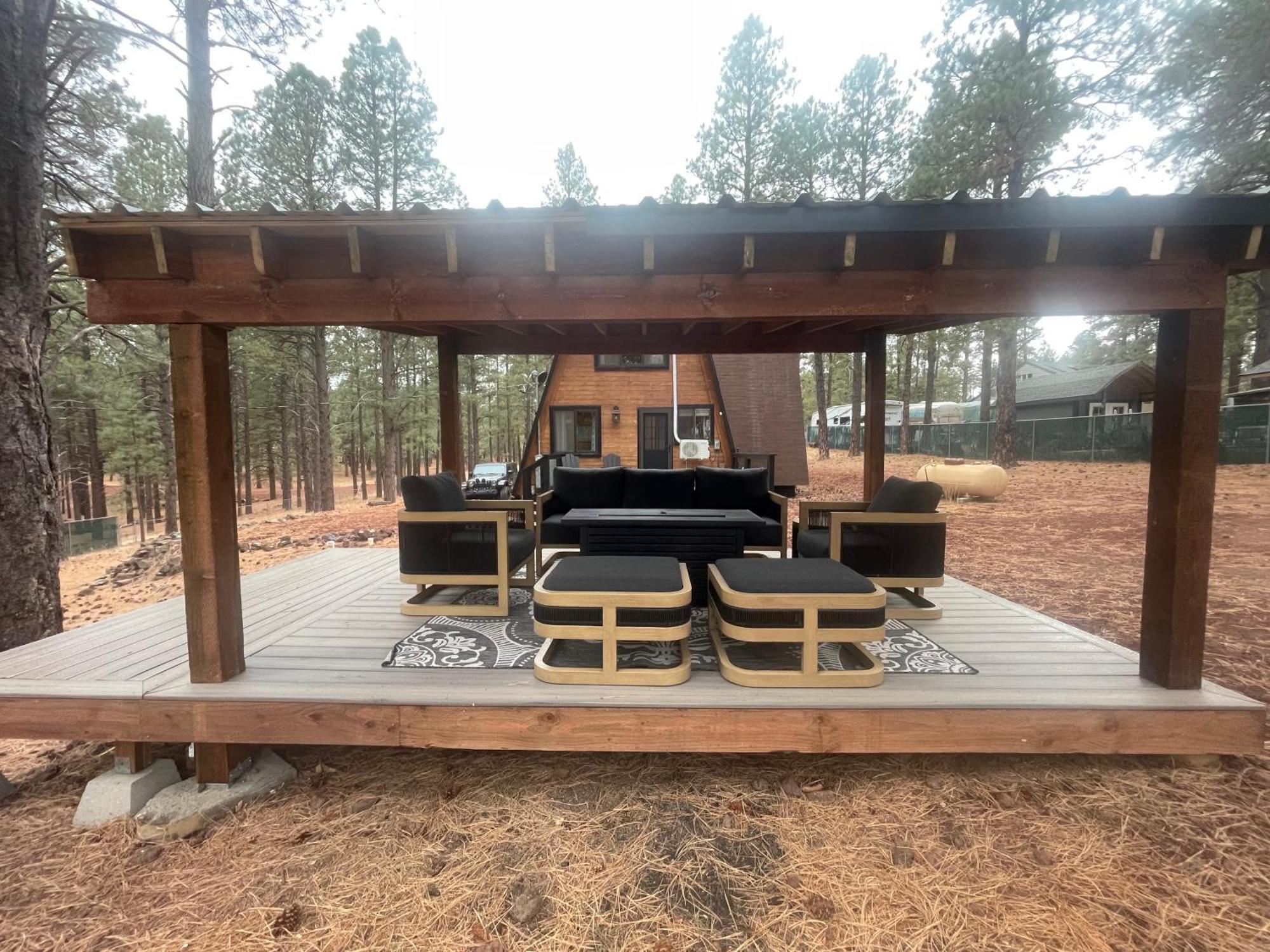 Grand Canyon Cabin! One Hour And 10 Minutes To The South Entrance! Hébergement de vacances